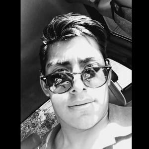 Meet your Posher, Nicholas